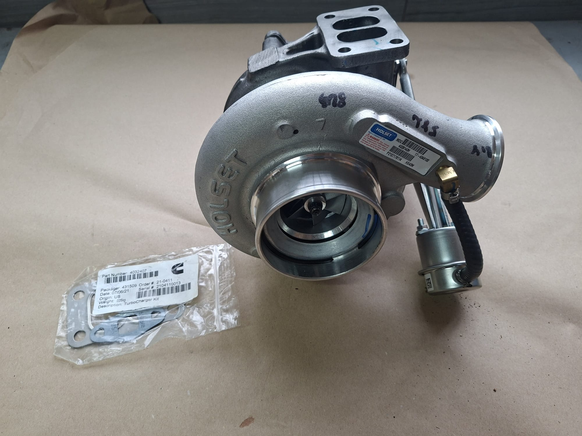 Turbo holset novi za komatsu 6745818230